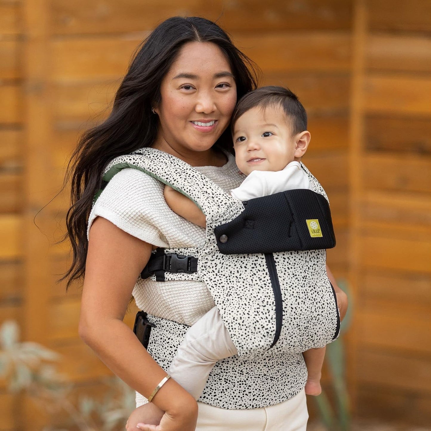 LÍLLÉbaby Complete All Seasons Ergonomic 6-in-1 Baby Carrier Newborn to Toddler - with Lumbar Support - for Children 7-45 Pounds - 360 Degree Baby Wearing - Inward & Outward Facing - Salt and Pepper